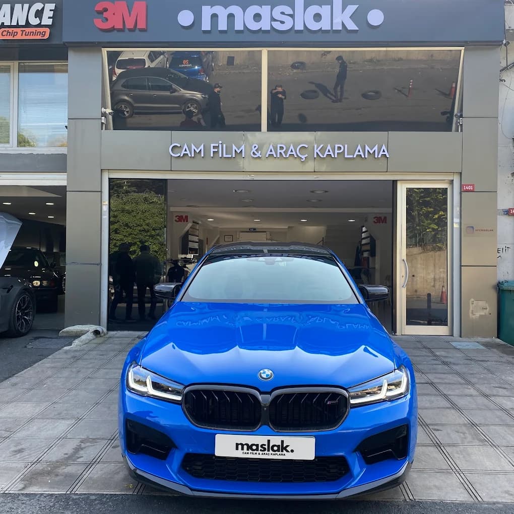 Cam Karartma | 3M Maslak Cam Karartma - UV Korumalı Oto Cam Filmi Uygulaması Maslak